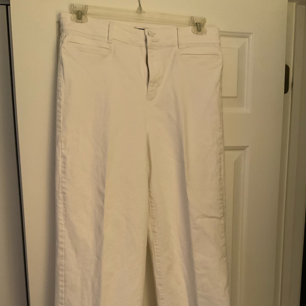 Ladies white ankle denim jeans